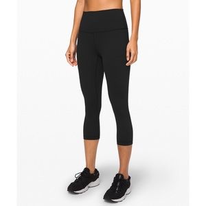 Lululemon Wunder Under Crop
